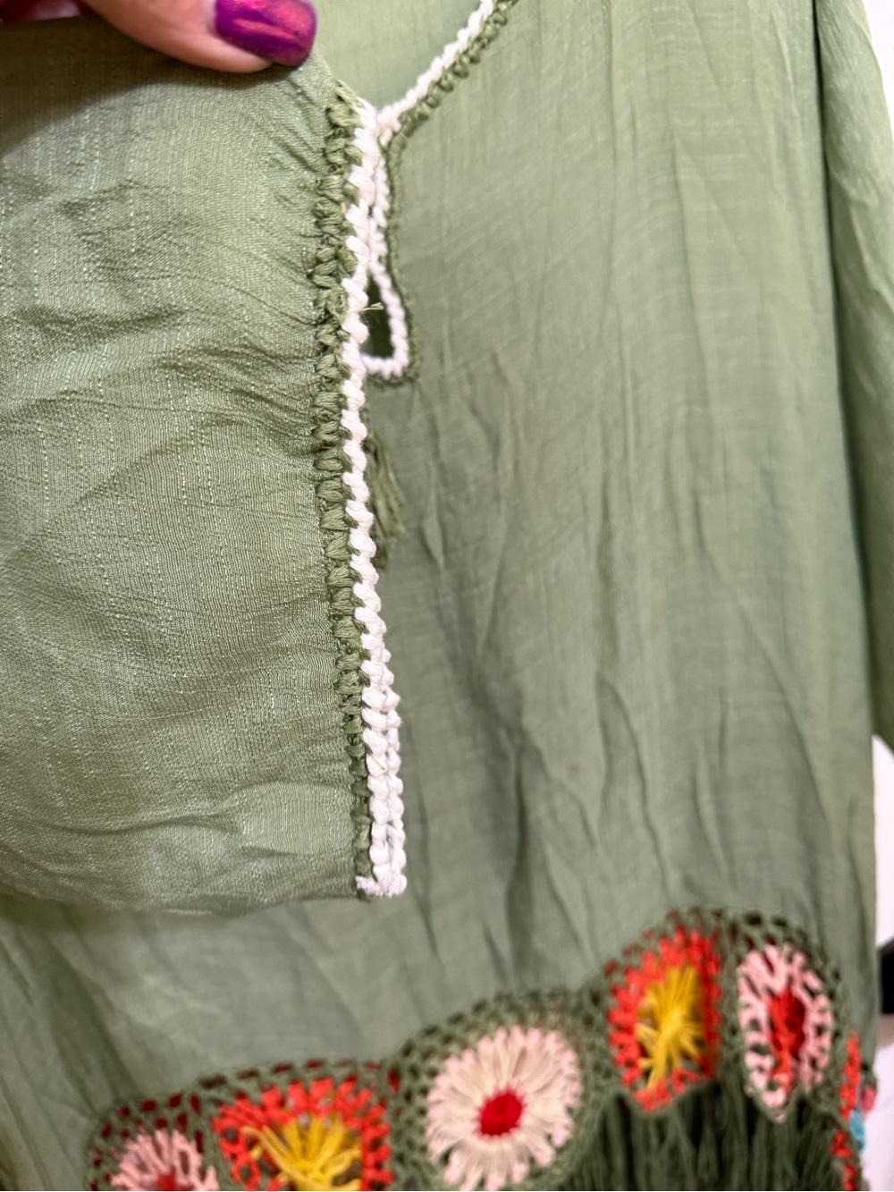 NWT Miracle M L p22 Olive Green Boho Fringe Top Colorful Crochet Accents - Picture 3 of 10